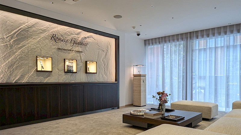 INTRODUCING THE NEW ROMAIN GAUTHIER SALON IN GINZA, TOKYO banner