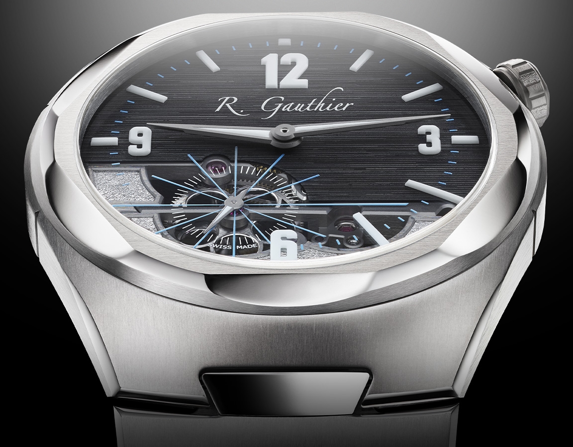 C by Romain Gauthier, Titanium Edition Bracelet, case